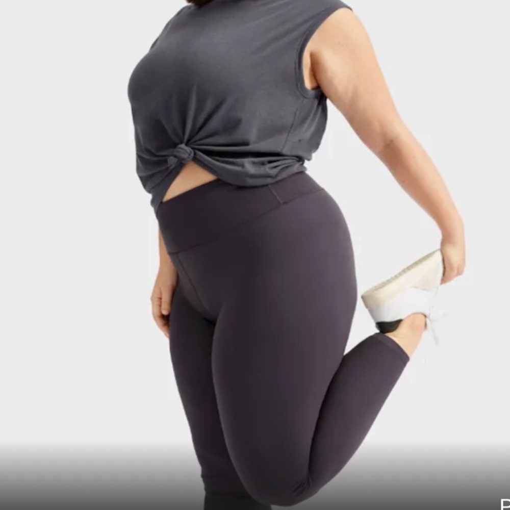 Everlane Renew grey leggings XL
